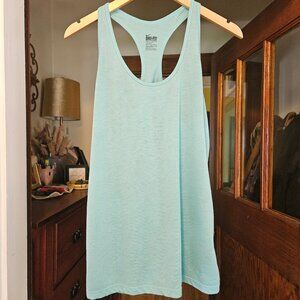 Nike Dri-Fit Women's Turquoise Tank Top - Size Medium